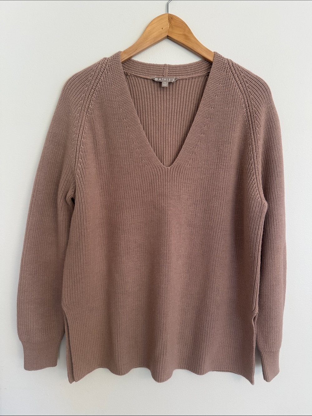 Athleta Taupe V-Neck Oversized Knit Sweater